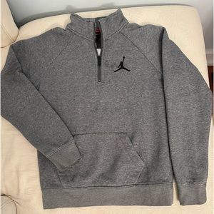 Gently wore Jordan sweatshirt